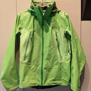 Acteryx Two-tone Light Green Jacket (Medium)